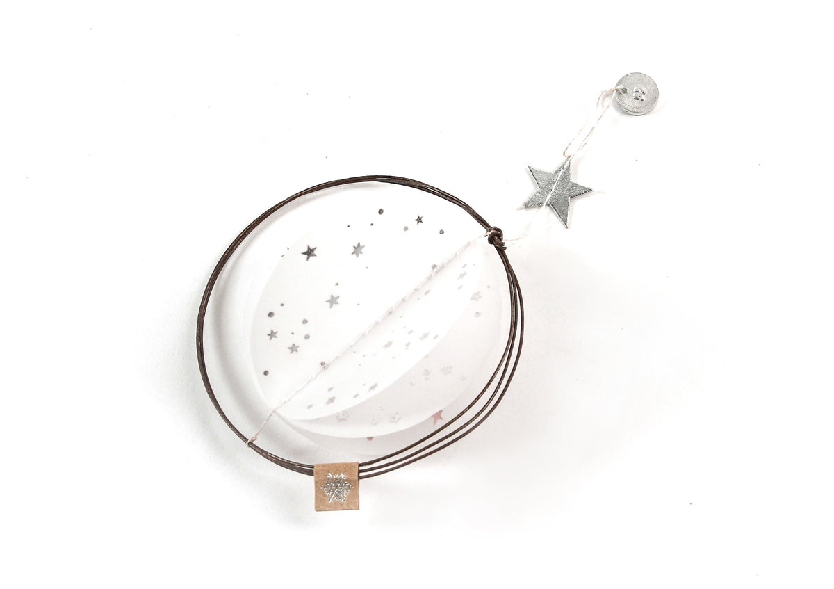 Good old friends Winter Transparent Ornament – Kugel